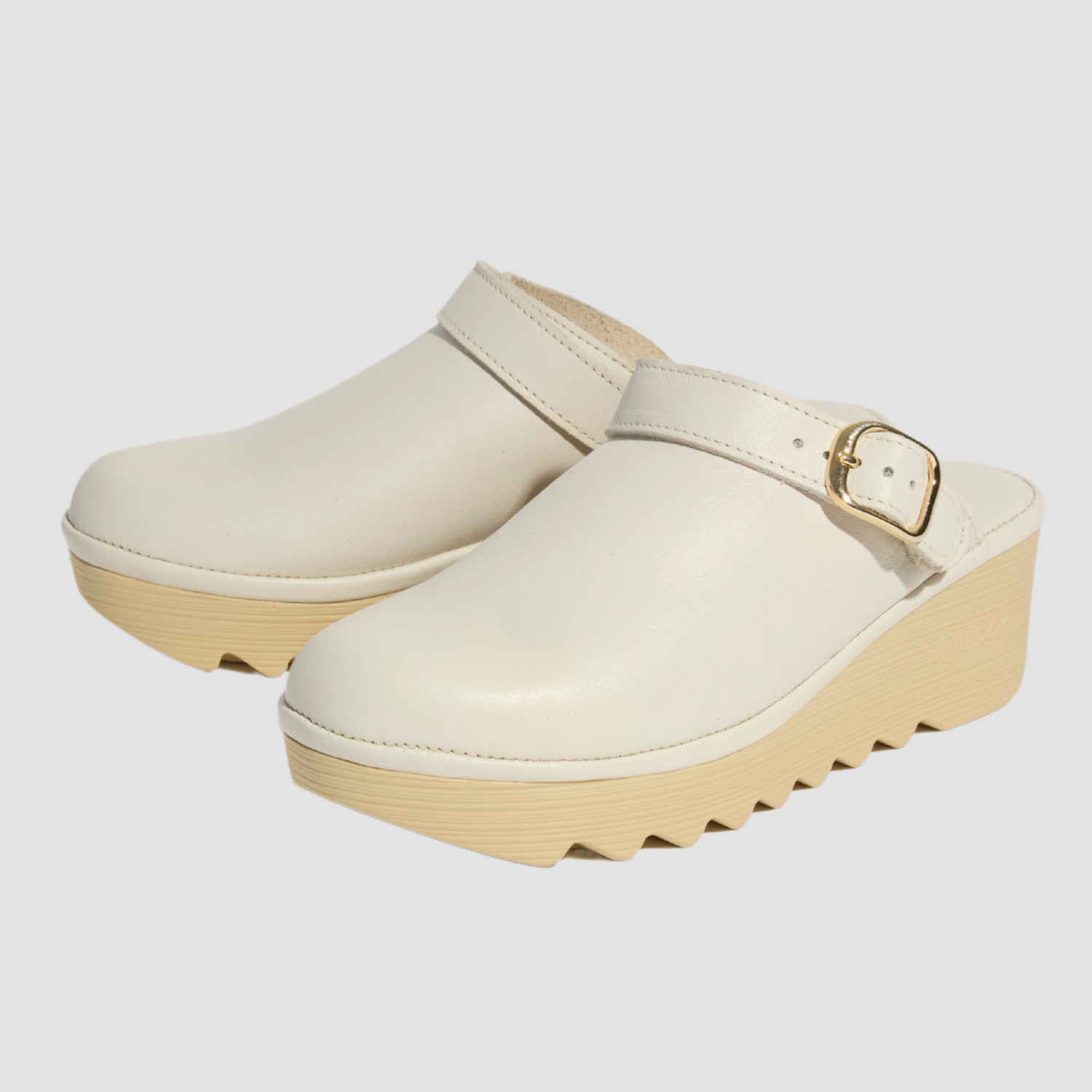 Jenny With A Buckle - Off White