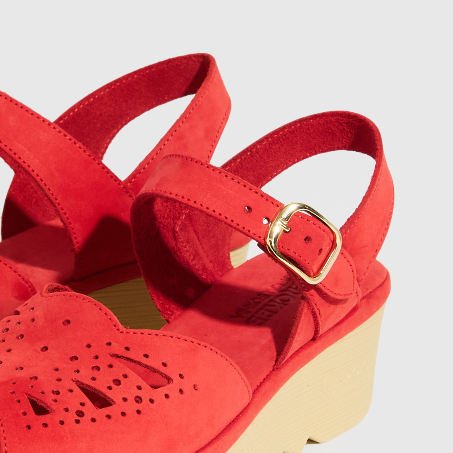 Danae Mid Beep Red Nubuck