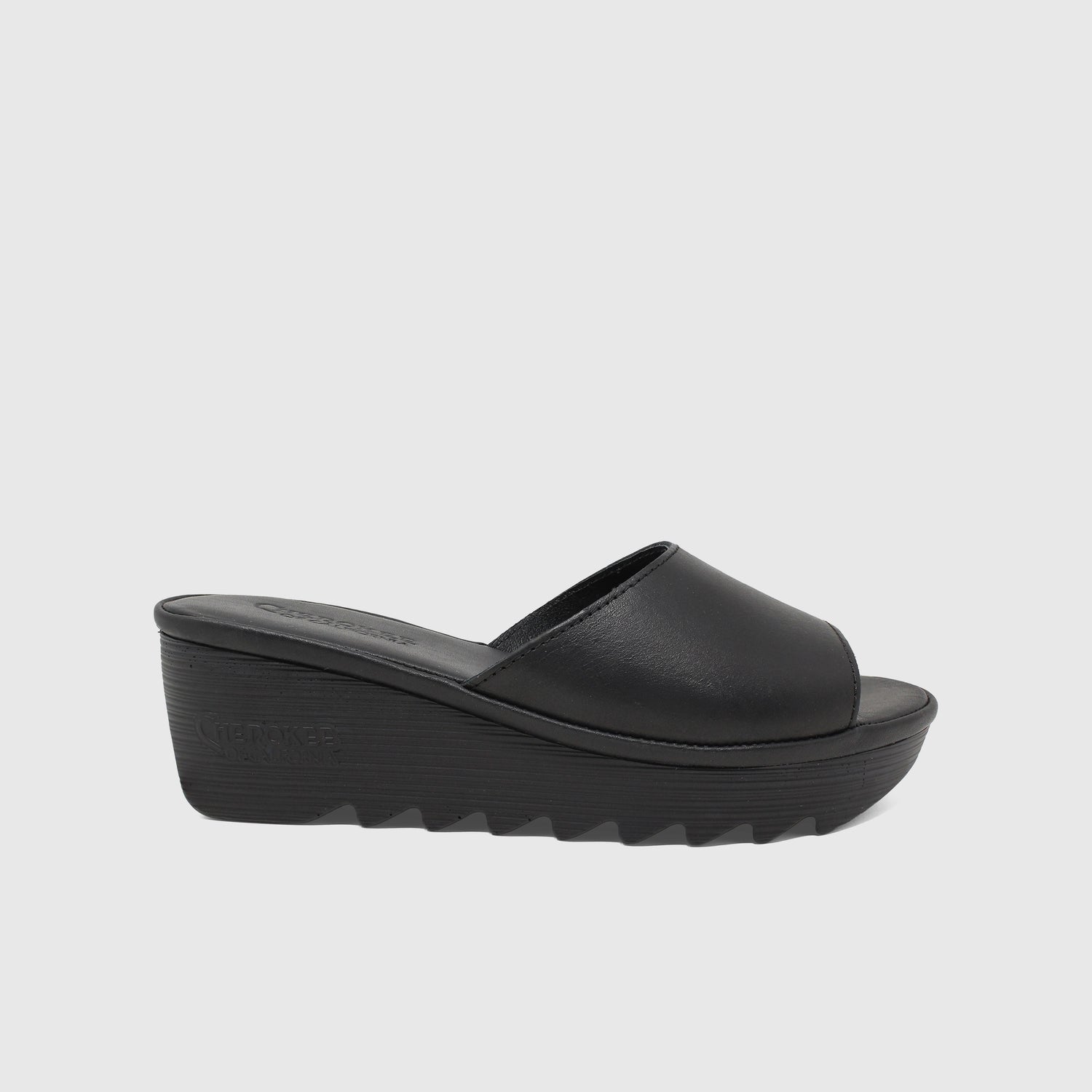 Cindy Mid Beep - Black with Black Bottom